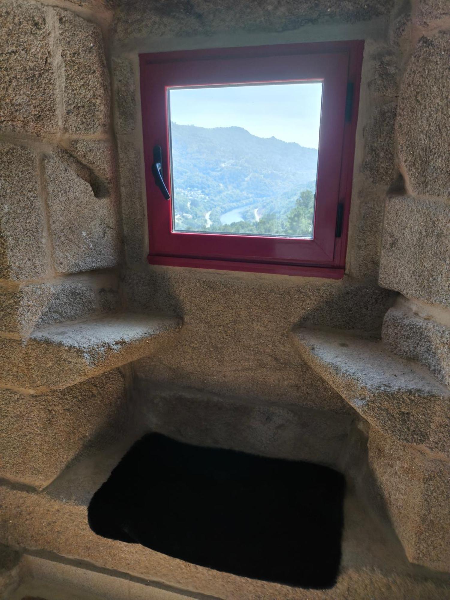 Xiravai-Ribeira Sacra Villa Peares Eksteriør bilde